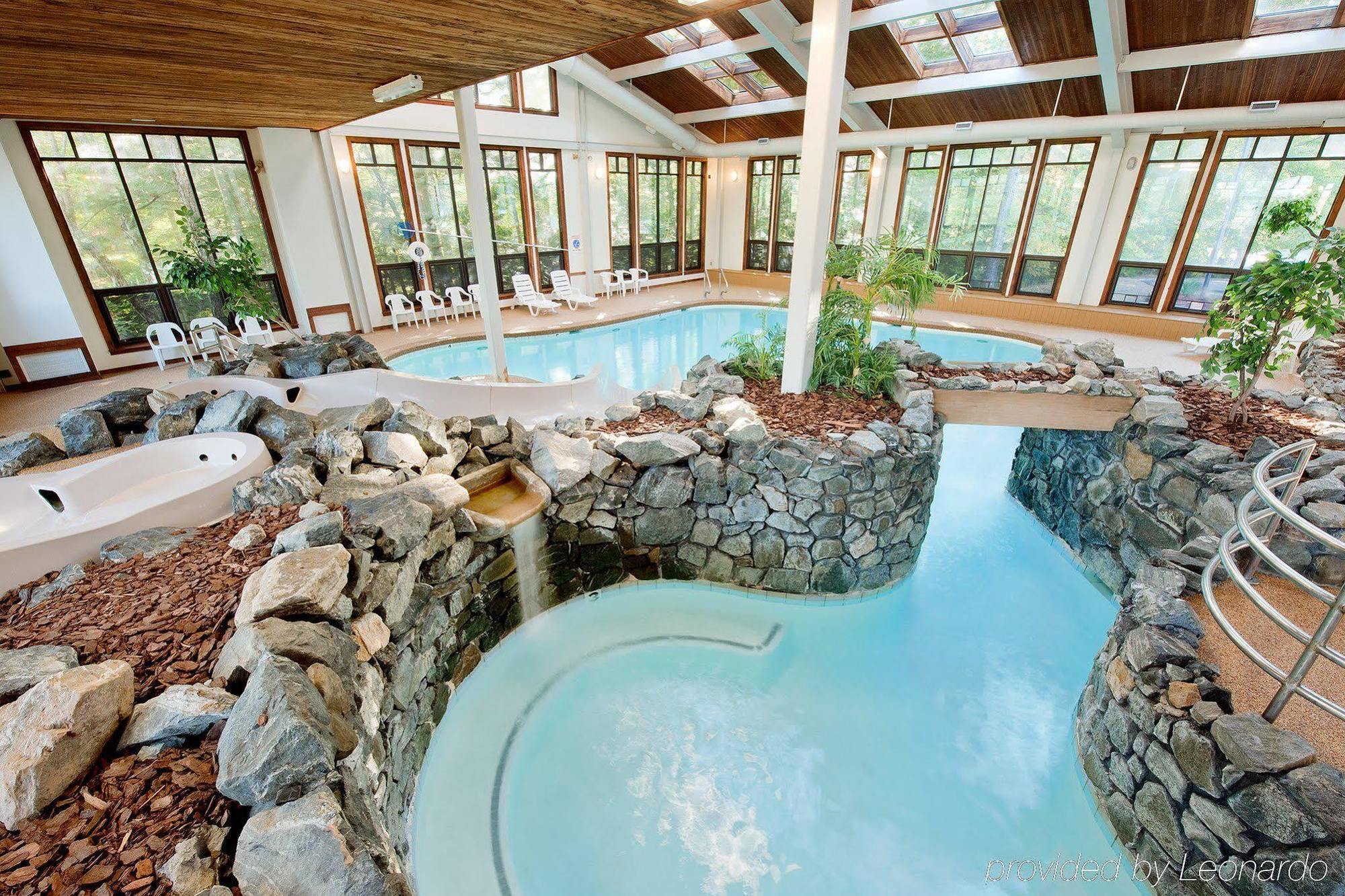 The Summit Resort Weirs Beach Facilities photo