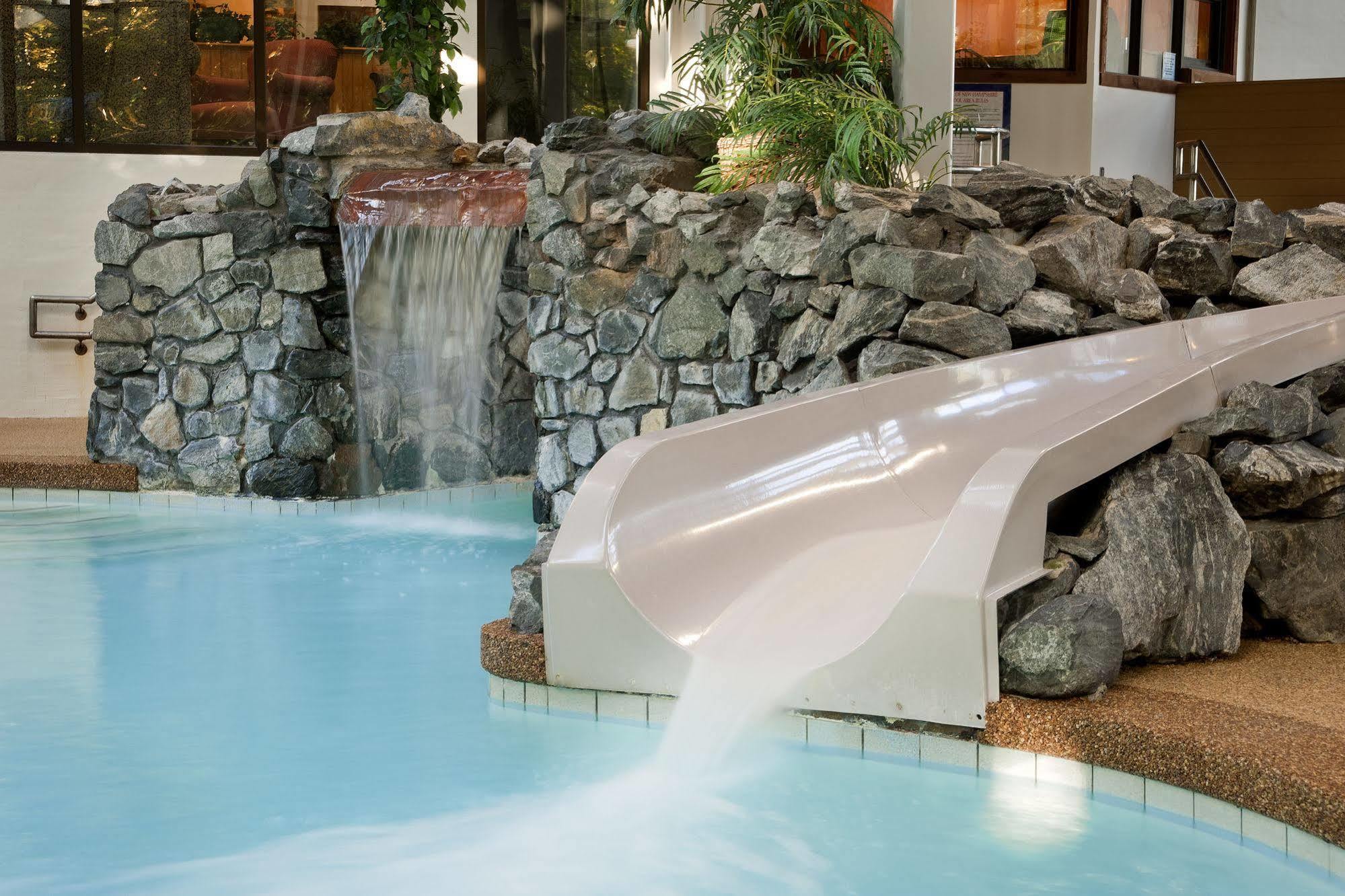 The Summit Resort Weirs Beach Exterior photo